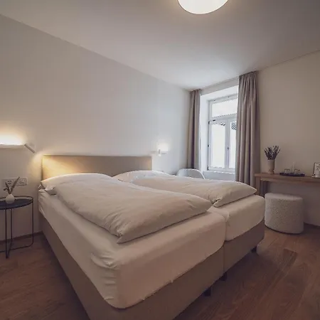 Joseph's House By Mountain Szálloda