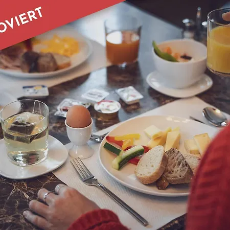 Joseph's House By Mountain Отель Давос