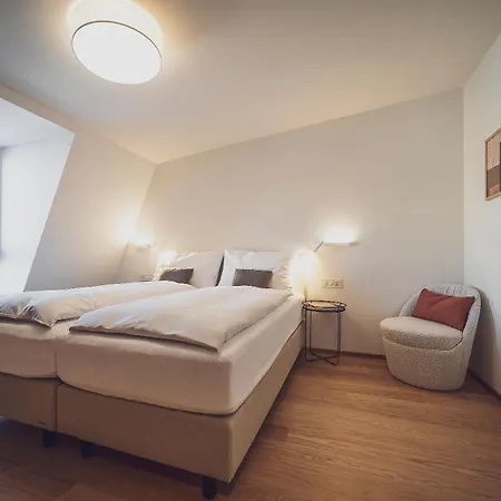 Joseph's House By Mountain Ostrava