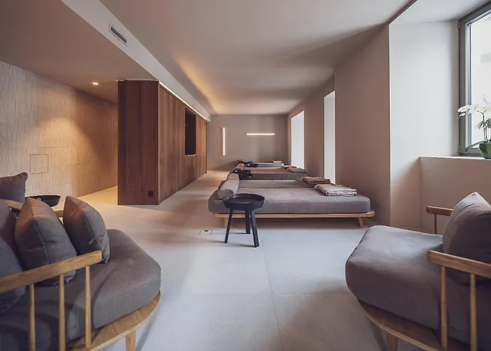 Joseph's House By Mountain 3*